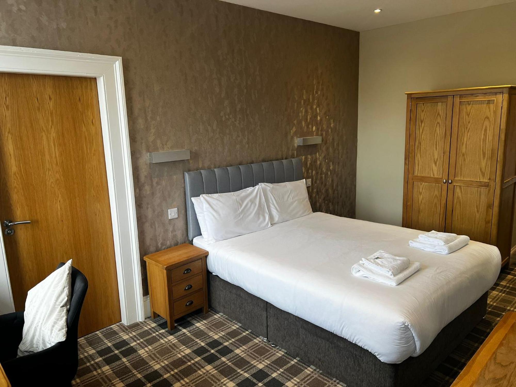 Crown Hotel & Bar Inverness Zewnętrze zdjęcie