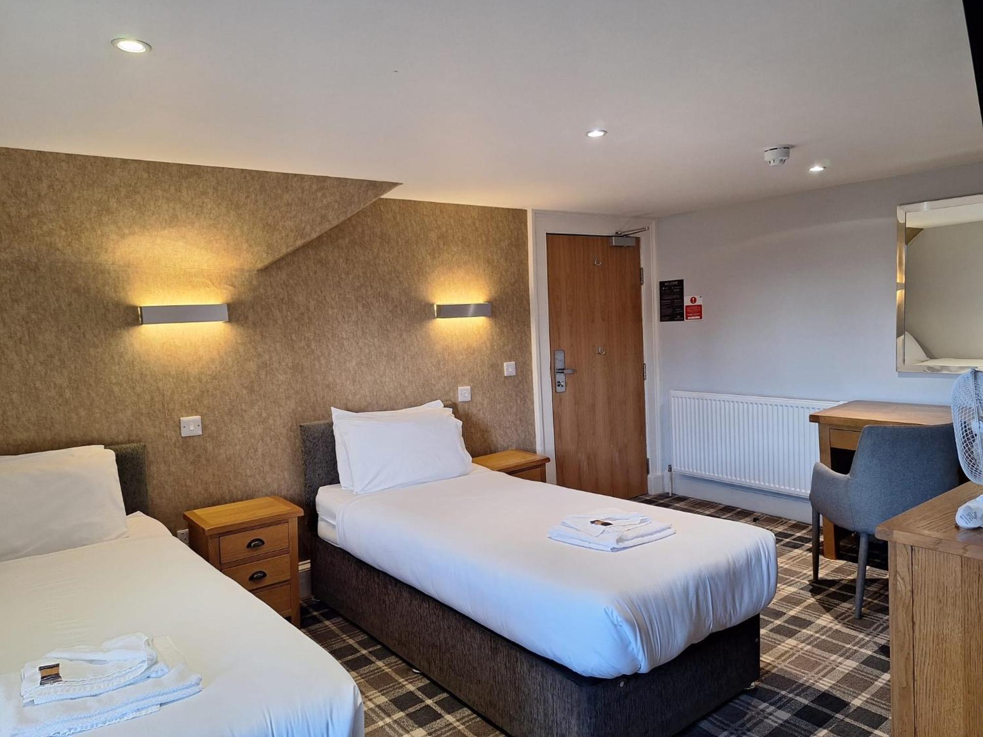 Crown Hotel & Bar Inverness Zewnętrze zdjęcie